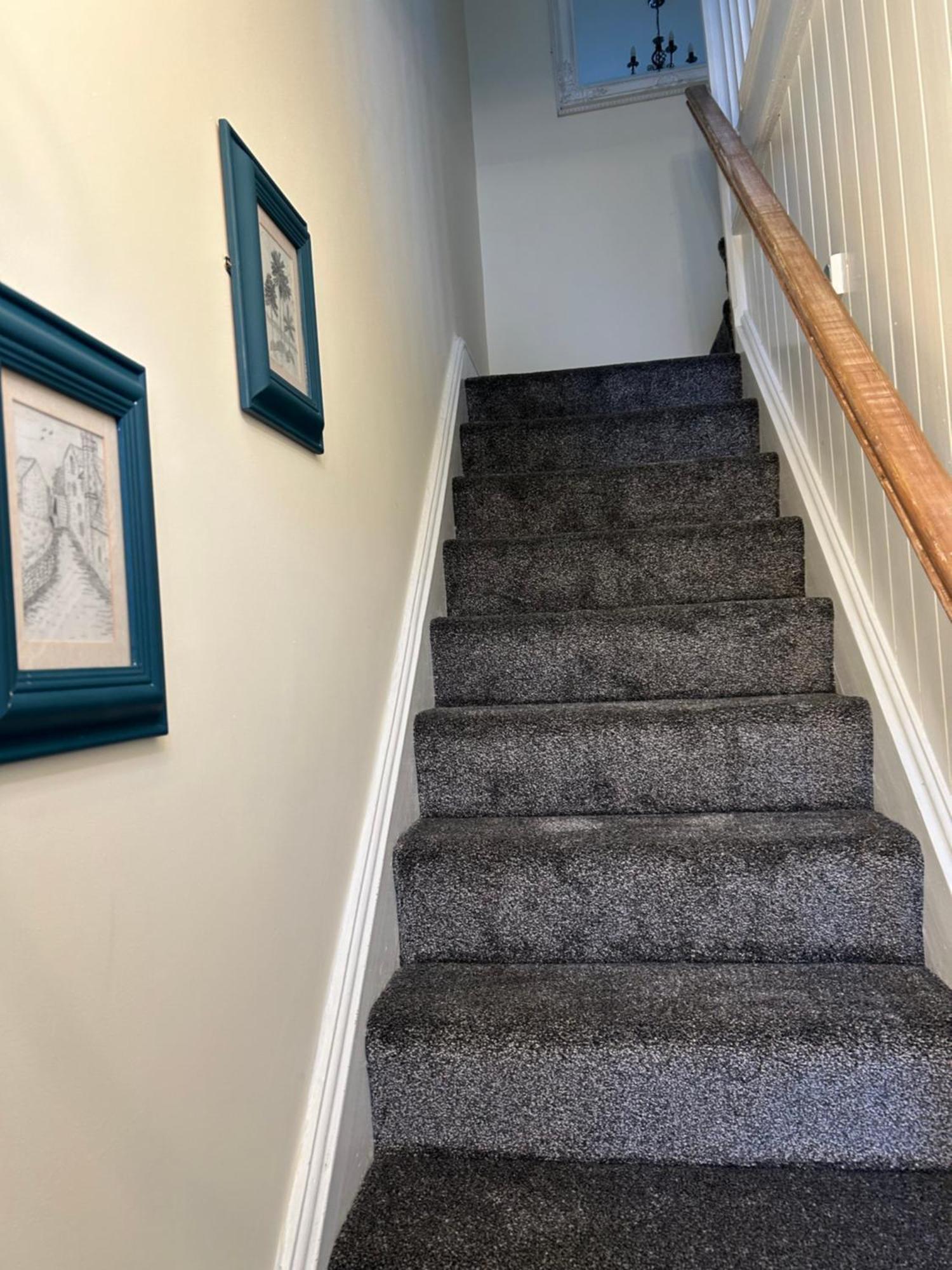 The Buxton Retreat A Luxurious 3-Storey Townhouse With Four Poster Bed And Double Jacuzzi Bath" Exterior photo